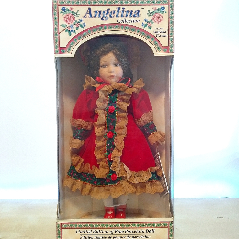 Angelina Collection - Limited Edition of Fine Porcelain Doll 🪆